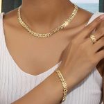 cadenas de oro para mujer
