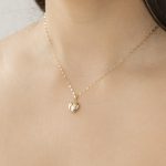colgante oro mujer