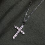 collar cruz