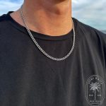 collar hombre plata