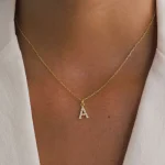 collar inicial