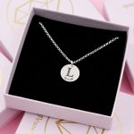 collar inicial