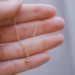 collar oro mujer