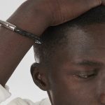 collar perlas hombre