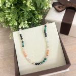 collar piedras naturales