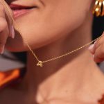 collar singularu