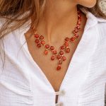 collares rojos